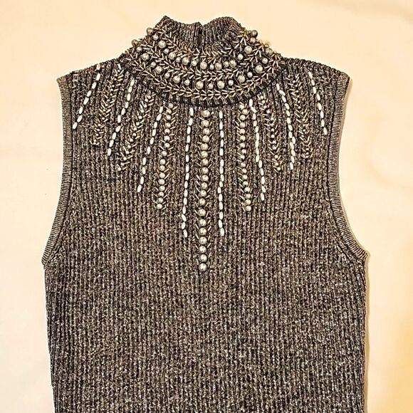 Cache metallic pearl embellish halter too small - Picture 1 of 7